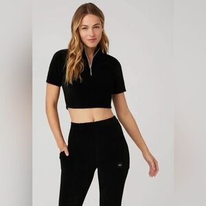 ALO YOGA Micro Corduroy Winter Break Mock Neck Short Sleeve Black Top Small $68